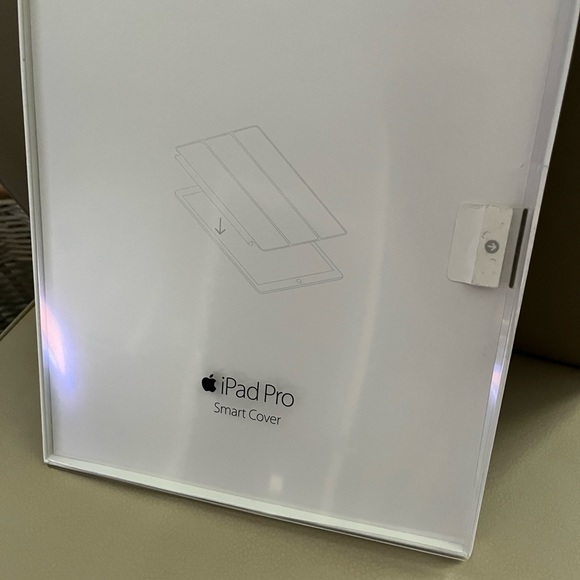IPad Pro smart folio cover - white - Picture 2 of 10